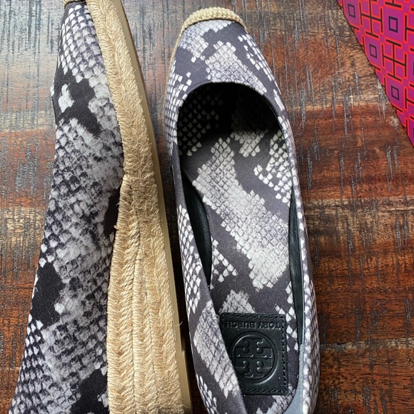 NIB Tory Burch Heather Snake Print Espadrille Size 7 Firm Price No Offers Please - Picture 5 of 5